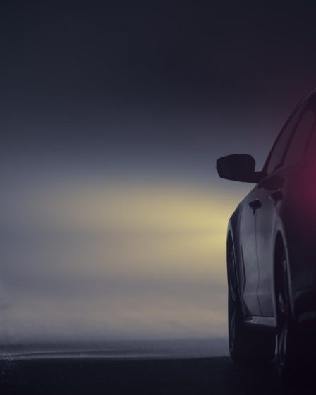 Assicurazione auto elettrica costa meno 