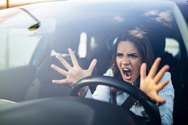 Cambio motore auto omologazione