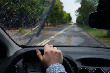 Finanziamento auto con assicurazione furto incendio conviene