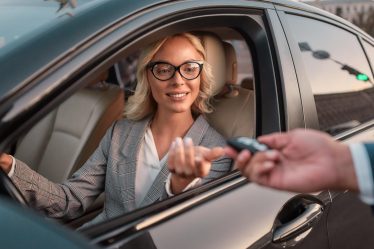 Noleggio auto neopatentati prezzi
